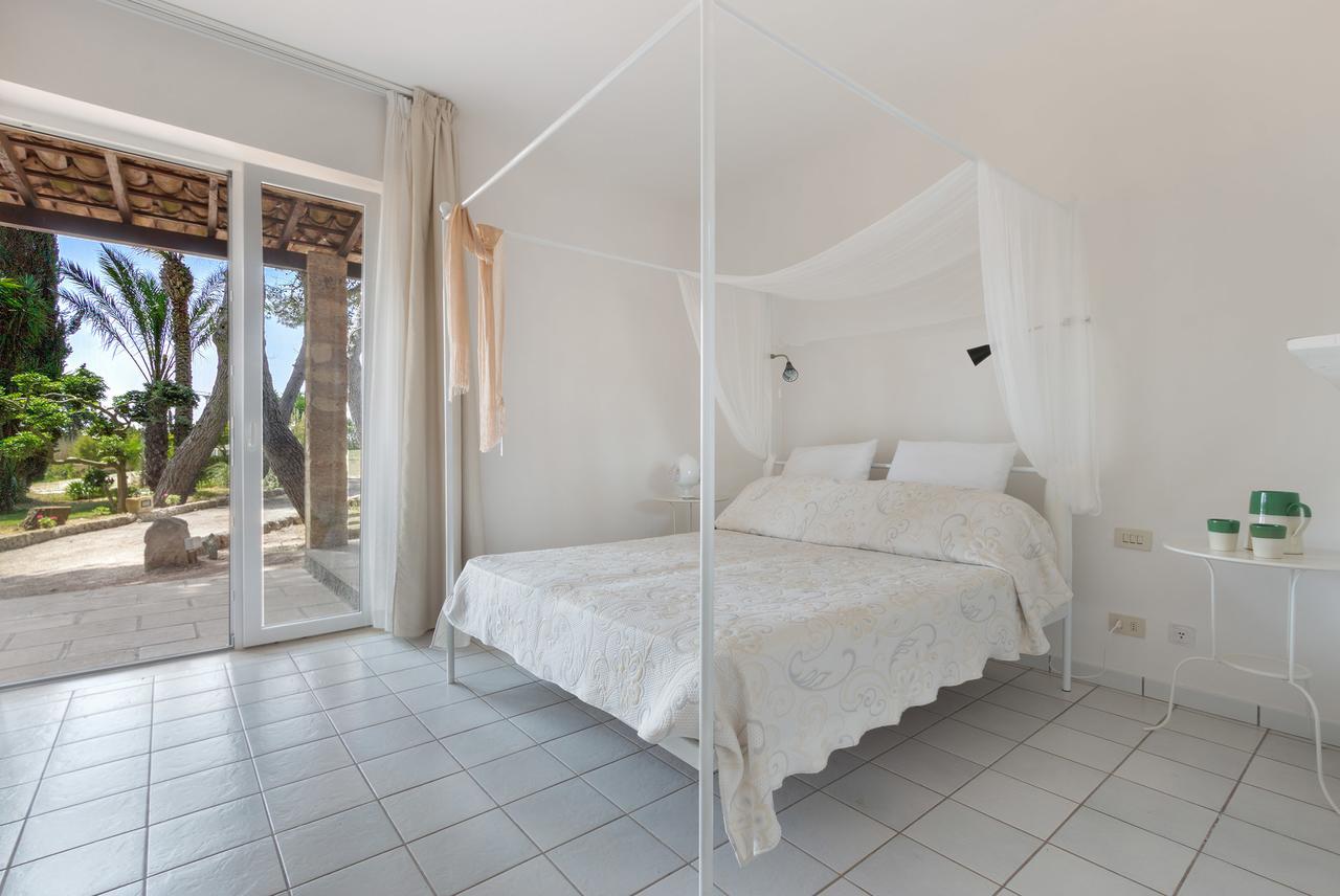 Tenuta Terenzano Torre San Giovanni Ugento Eksteriør billede